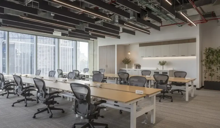 the square at corporativo neuchatel 768x448